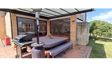 OFREZCO VENTA CASA CAMPESTRE EN CAJIC (PA)