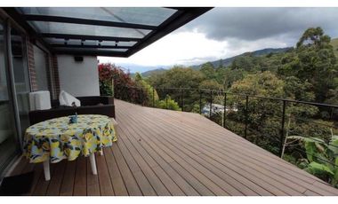 VENDO  LUJOSA CASA CAMPESTRE VARIANTE CALDAS
