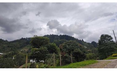 VENDO  LUJOSA CASA CAMPESTRE VARIANTE CALDAS