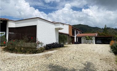 VENTA/ RENTA FINCA ARREBOLES, LA CEJA, ANTIOQUIA