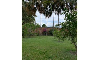 Hermosa finca de 3.600m2 con piscina en venta Rozo Valle Colombia