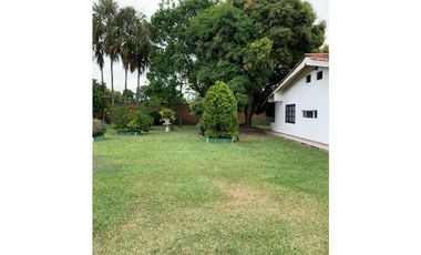 Hermosa finca de 3.600m2 con piscina en venta Rozo Valle Colombia