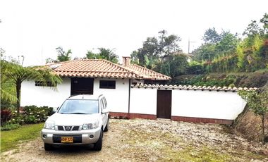 Venta o permuta finca de descanso Carmen de Viboral Antioquia