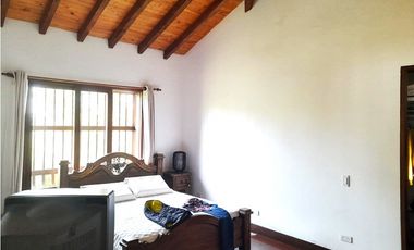 Venta o permuta finca de descanso Carmen de Viboral Antioquia
