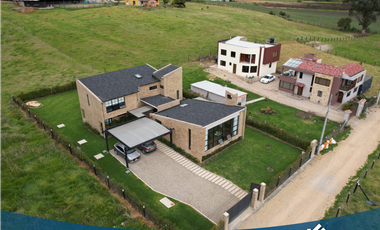 Vende Casa en Tabio Paloverde