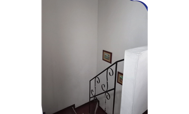 Casa en venta / soledad 2000