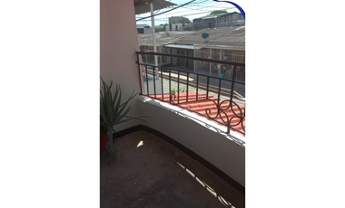 Casa en venta / soledad 2000