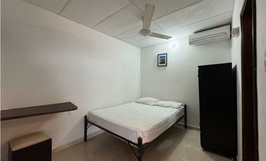 Casa tipo hostal en rodadero sur límite con gaira