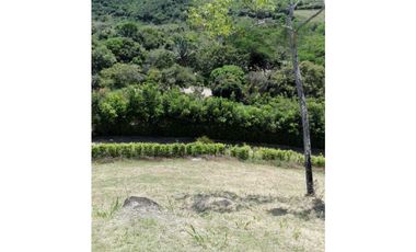 Lote Con Linda Vista En Condominio En La Mesa Cundi