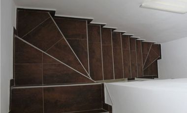 VENDO CASA EN CONDOMINIO CON PISCINA RICAURTE
