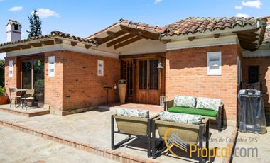 EN VENTA CASA EN CHIA, VIA GUAYMARAL