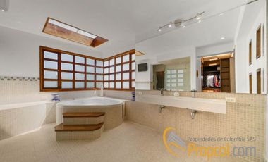 EN VENTA CASA EN CHIA, VIA GUAYMARAL