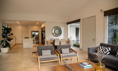Casa en venta en Envigado sector El Escobero