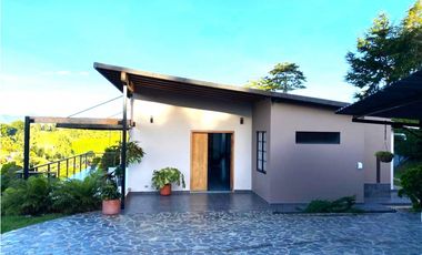 FINCA EN VENTA EN MARINILLA
