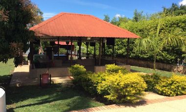 CASA CAMPESTRE EN VENTA - CHINAUTA