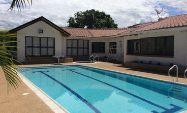 CASA CAMPESTRE EN VENTA - CHINAUTA