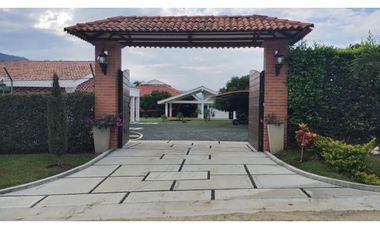 Casa campestre de 1.550m2 en condominio en venta La Buitrera Palmira