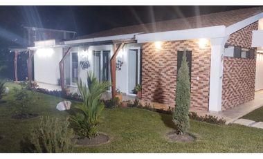 Casa campestre de 1.550m2 en condominio en venta La Buitrera Palmira