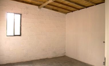 Casa en venta con dos pisos independientes en Cisneros Antioquia