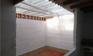 Casa en venta con dos pisos independientes en Cisneros Antioquia