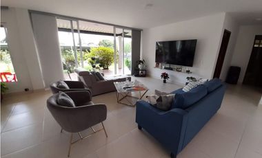 Casa campestre en venta La Buitrera Condominio La Acuarela Palmira