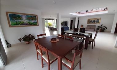 Casa campestre en venta La Buitrera Condominio La Acuarela Palmira