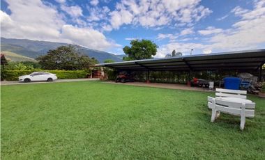 Casa campestre en venta La Buitrera Condominio La Acuarela Palmira