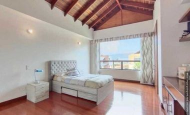 OPORTUNIDAD VENDO EXCLUSIVA CASA EN KALAMARY CLUB HOUSE CHIA