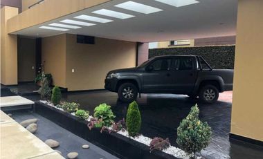 OPORTUNIDAD VENDO EXCLUSIVA CASA EN KALAMARY CLUB HOUSE CHIA