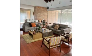 OPORTUNIDAD VENDO EXCLUSIVA CASA EN KALAMARY CLUB HOUSE CHIA