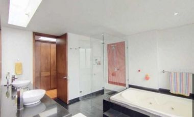 OPORTUNIDAD VENDO EXCLUSIVA CASA EN KALAMARY CLUB HOUSE CHIA