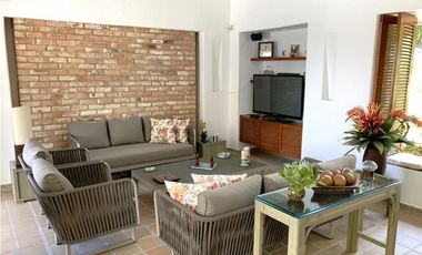 VENDO ESPECTACULAR CASA EN PEÑALISA -CADIZ REMODELADA ESQUINERA