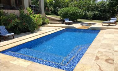 VENDO ESPECTACULAR CASA EN PEÑALISA -CADIZ REMODELADA ESQUINERA