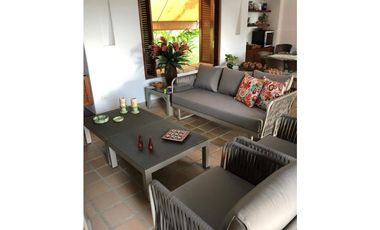 VENDO ESPECTACULAR CASA EN PEÑALISA -CADIZ REMODELADA ESQUINERA