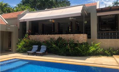 VENDO ESPECTACULAR CASA EN PEÑALISA -CADIZ REMODELADA ESQUINERA