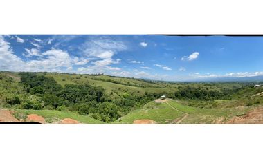VENTA ESPECTACULAR CASA CAMPESTRE EN CONDOMINIO CERRITOS PEREIRA