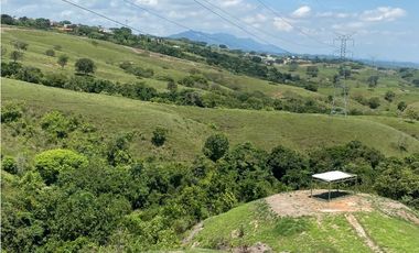 VENTA ESPECTACULAR CASA CAMPESTRE EN CONDOMINIO CERRITOS PEREIRA