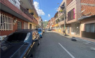 Casa Lote en Venta San Isidro Itagui