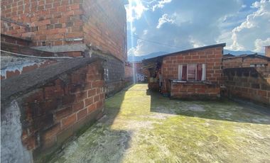 Casa Lote en Venta San Isidro Itagui