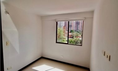 Apartamento en venta en Sabaneta sector Loma de San José