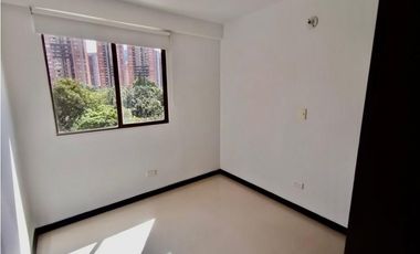 Apartamento en venta en Sabaneta sector Loma de San José