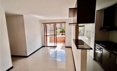 Apartamento en venta en Sabaneta sector Loma de San José