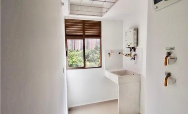 Apartamento en venta en Sabaneta sector Loma de San José