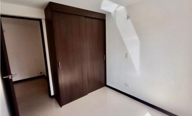 Apartamento en venta en Sabaneta sector Loma de San José