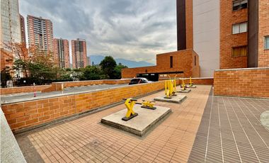 Apartamento en venta en Sabaneta sector Loma de San José
