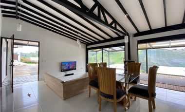 CASA FINCA EN VENTA, CRISTO REY, EL CARMEN