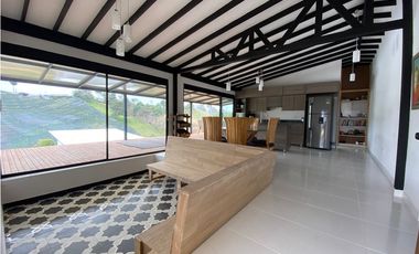 CASA FINCA EN VENTA, CRISTO REY, EL CARMEN