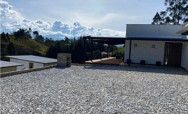 CASA FINCA EN VENTA, CRISTO REY, EL CARMEN
