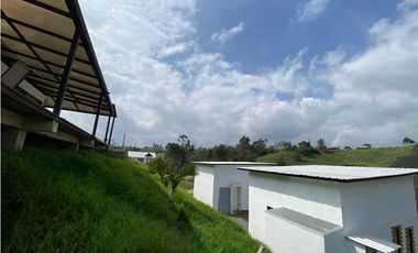 CASA FINCA EN VENTA, CRISTO REY, EL CARMEN