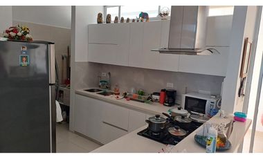 APARTAMENTO EN VENTA EN LAGOS DEL CACIQUE